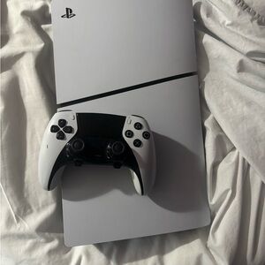Sony Console with DualSense - Black and White